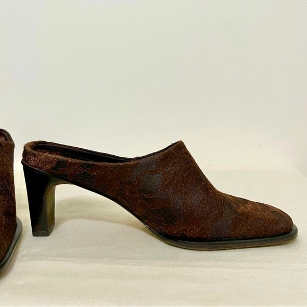 Art Effects Brown Lace Mules - Picture 2 of 9